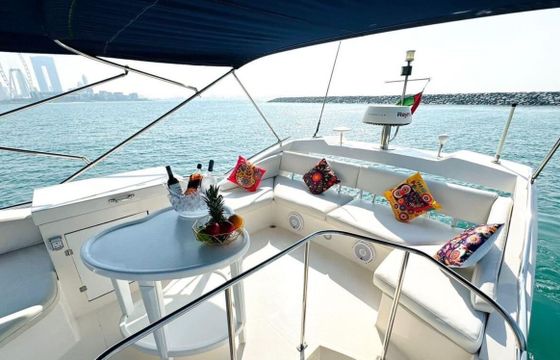 Motorboat Majesty 2021 900hp