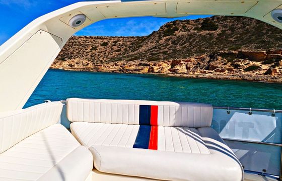 Motorboat Princess 330 Flybridge 440hp