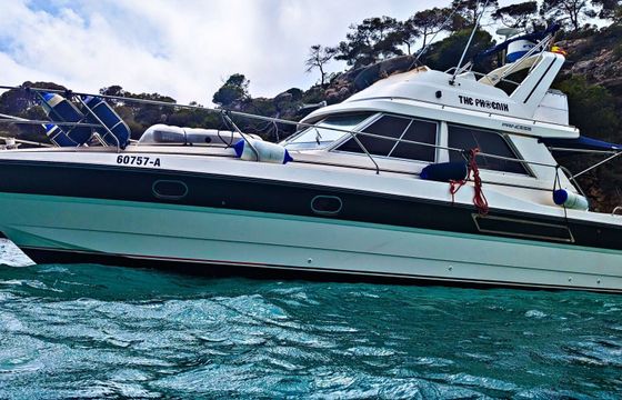 Motorboat Princess 330 Flybridge 440hp