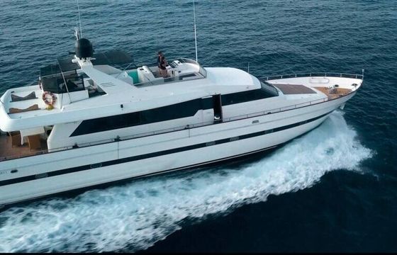 Motor yacht Falcon 80S 2200hp
