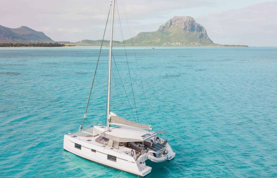 Catamaran Nautitech 40 Open 11m