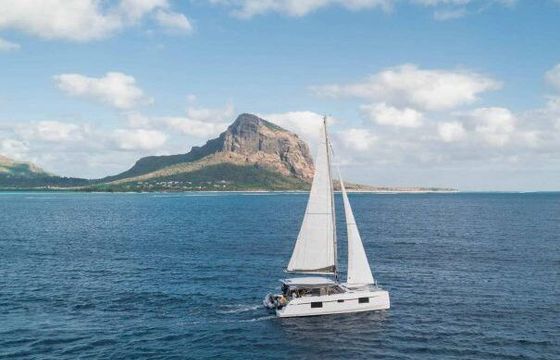 Catamaran Nautitech 40 Open 11m