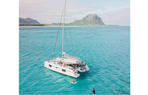 Catamaran Nautitech 40 Open 11m