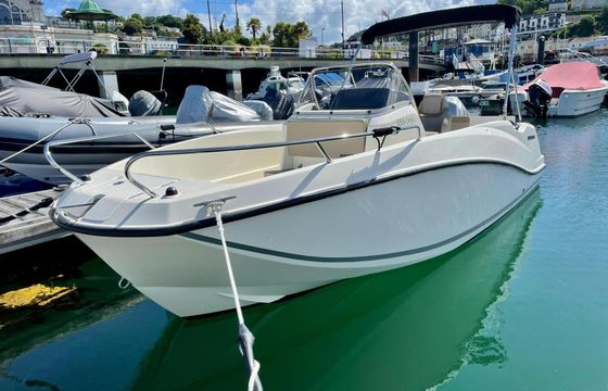 Motorboat Quicksilver active 555 115hp