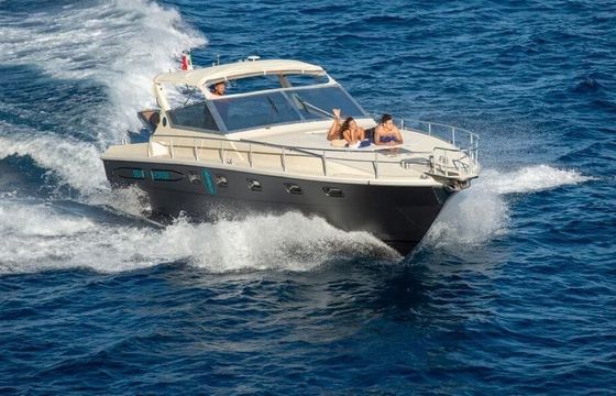 Motorboat Raffaelli Thypoon middle day 370hp