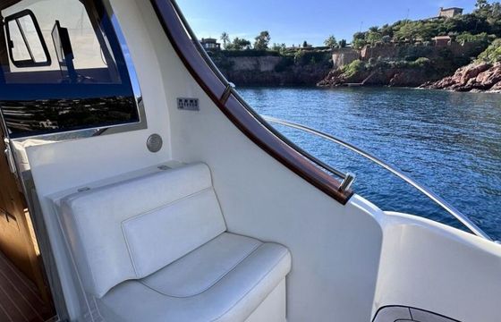 Motorboat Abatis New Port 46 1000hp