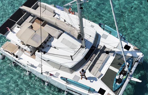 Catamaran Fountaine Pajot ELBA45 13.45m