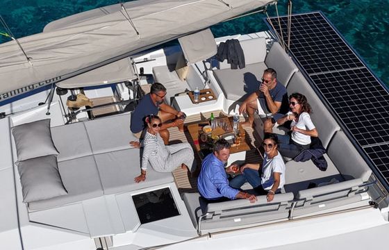 Catamaran Fountaine Pajot ELBA45 13.45m
