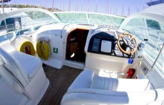 Motorboat FAIRLINE TARGA 48 430hp