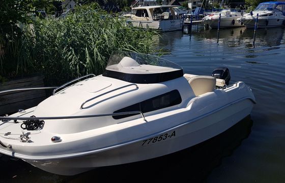 Motorboat Mystrali 430 15hp