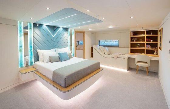Motor yacht Cerri Cantieri Navali MY Renata 2898hp