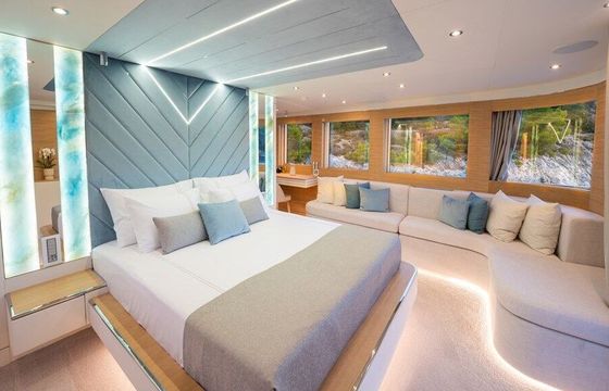 Motor yacht Cerri Cantieri Navali MY Renata 2898hp