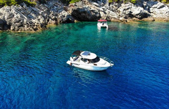 Motorboat Jeanneau Merry Fisher 795 200hp