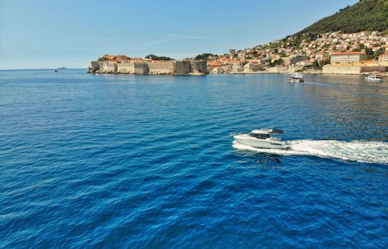 Motorboat Jeanneau Merry Fisher 795 200hp