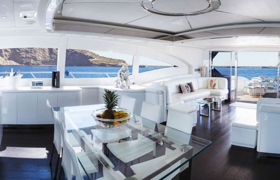 Motor yacht Mangusta 108 3000hp