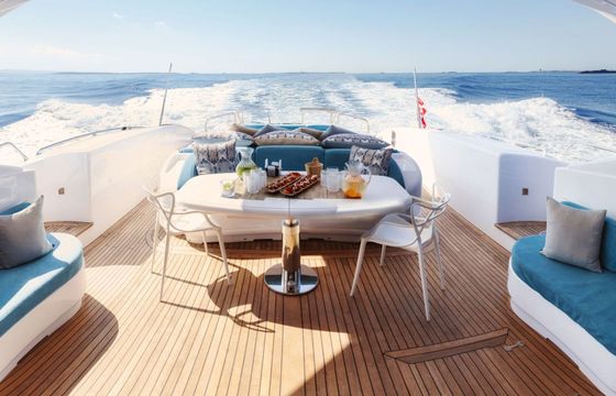 Motor yacht Mangusta 108 3000hp