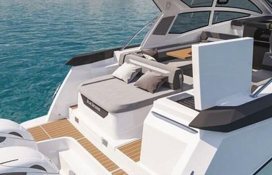 Motorboat Beneteau GRAN TURISMO 36 700hp