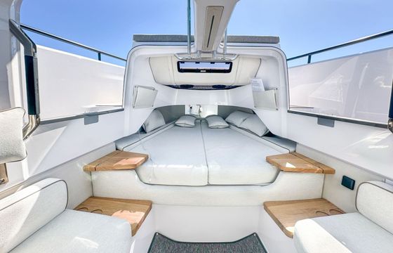 Motorboat Axopar 37 Mediterranean Sut Top Brabus Line 600hp
