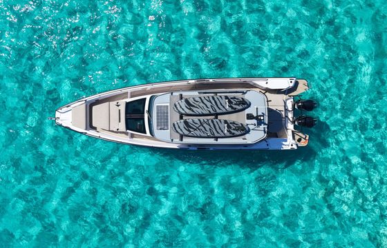 Motorboat Axopar 37 Mediterranean Sut Top Brabus Line 600hp