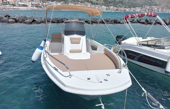 Boat without licence  Q-BARQA Q-20 40hp