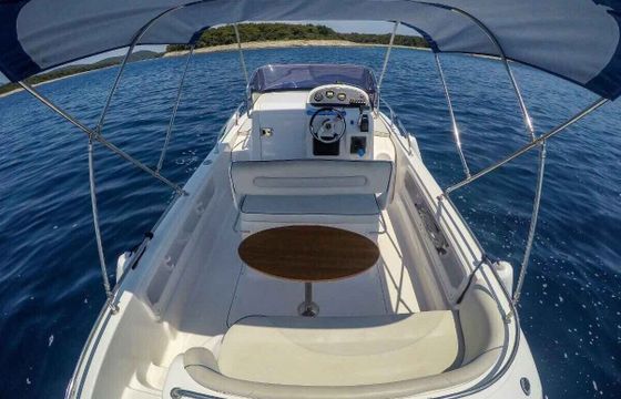 Motorboat RANIERI SHADOW 22 200hp