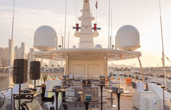 Motor yacht Italain CRN Model