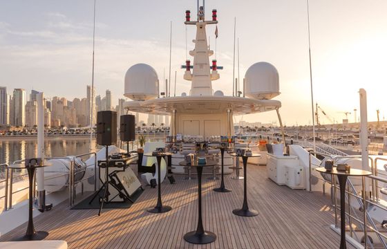 Motor yacht Italain CRN Model