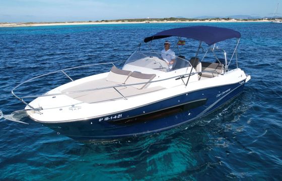 Motorboat Jeanneau Cap Camarat 7.5 250hp