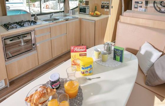 Houseboat Nicols QuattroFly C 50hp