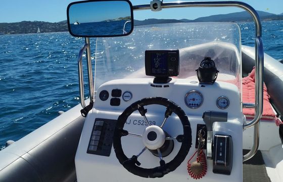 RIB Bombard Explorer 730 DB 200hp