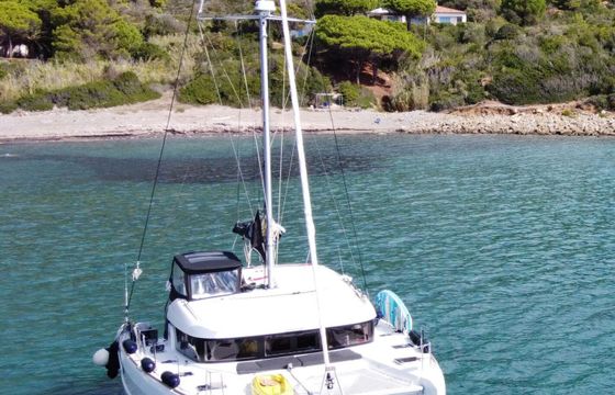Catamaran Lagoon 40 11.8m