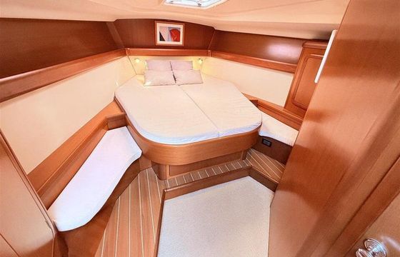 Sailboat Cantiere del Pardo Grand Soleil 46.3 14.4m