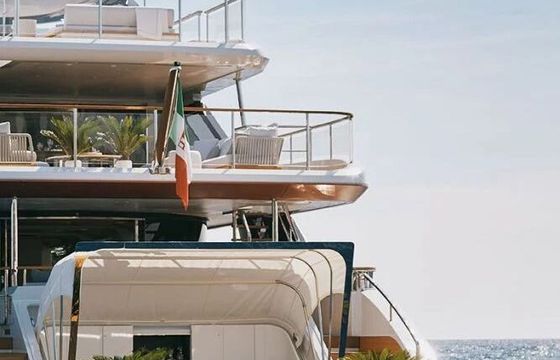 Motor yacht Benetti 38 m 2800hp