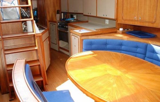 Sailboat C&amp;C Custom 16m