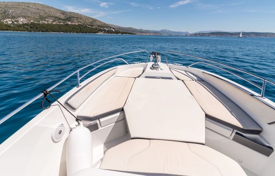 Motorboat BENETEAU Flyer 7.7 Spacedeck 250hp