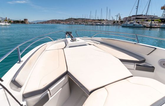 Motorboat BENETEAU Flyer 7.7 Spacedeck 250hp