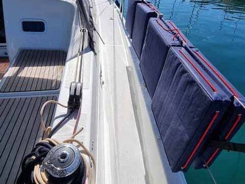 Sailboat Jeanneau Sun Odyssey 380 11m