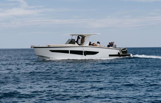 Motorboat Legend Legend A40 700hp