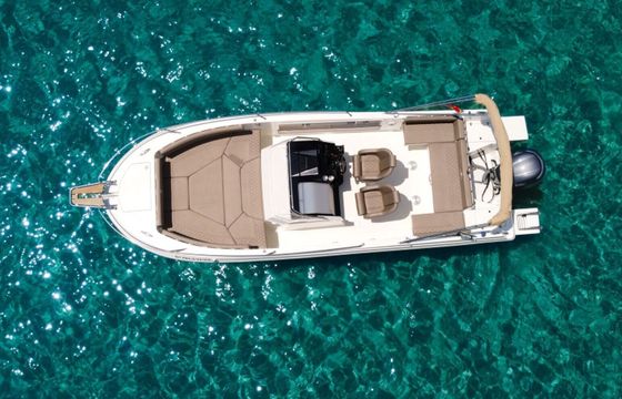 Motorboat Pacific Craft Open 250hp