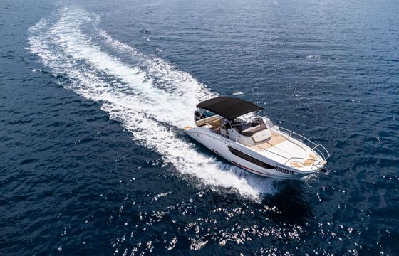 Motorboat Idea Marine 80WA Sundeck 300hp