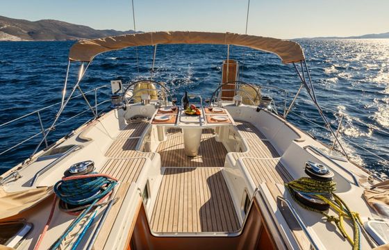 Sailboat Jeanneau Sun Odyssey 54 Ds 17m