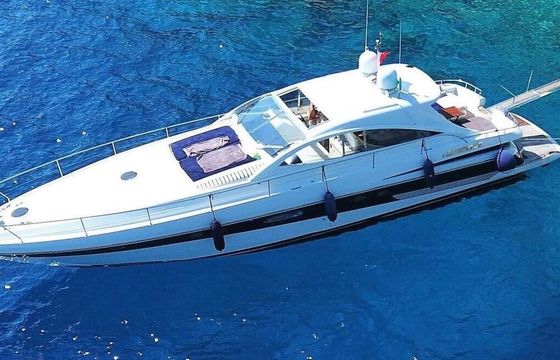 Motor yacht Pershing 65 2840hp