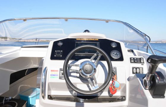 Motorboat Jeanneau Cap Camarat 7.5 Wa 250hp