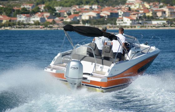 Motorboat Jeanneau Cap Camarat 7.5 Wa 250hp