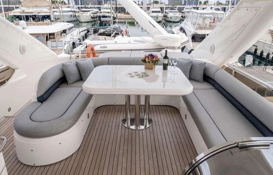 Motor yacht Princess 84 3000hp