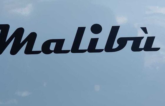 Boat without licence  Malibu California 5.7 40hp