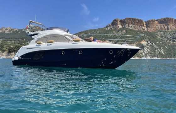 Motor yacht Beneteau Monte Carlo 47 900hp