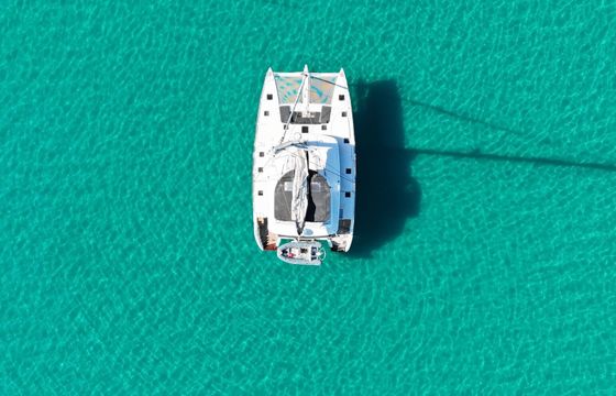 Catamaran Lagoon 560 S2 17.07m