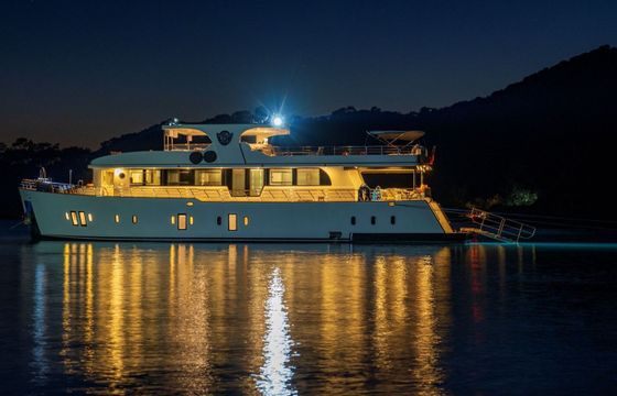Motorboat custom 2015 800hp