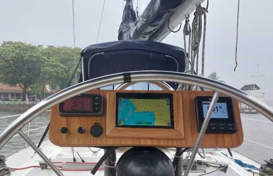 Sailboat Carbrasmar Velamar 38 11.6m